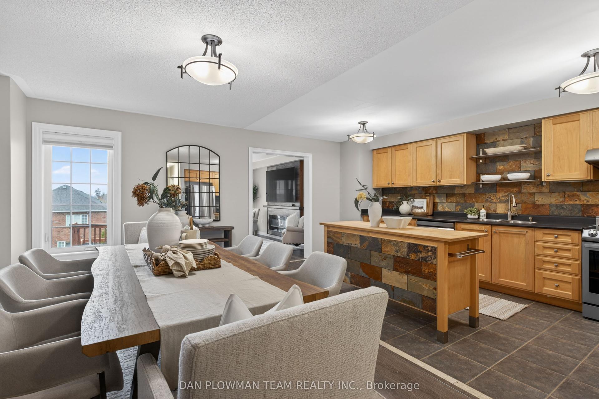 67 Dooley Crescent — photo 1