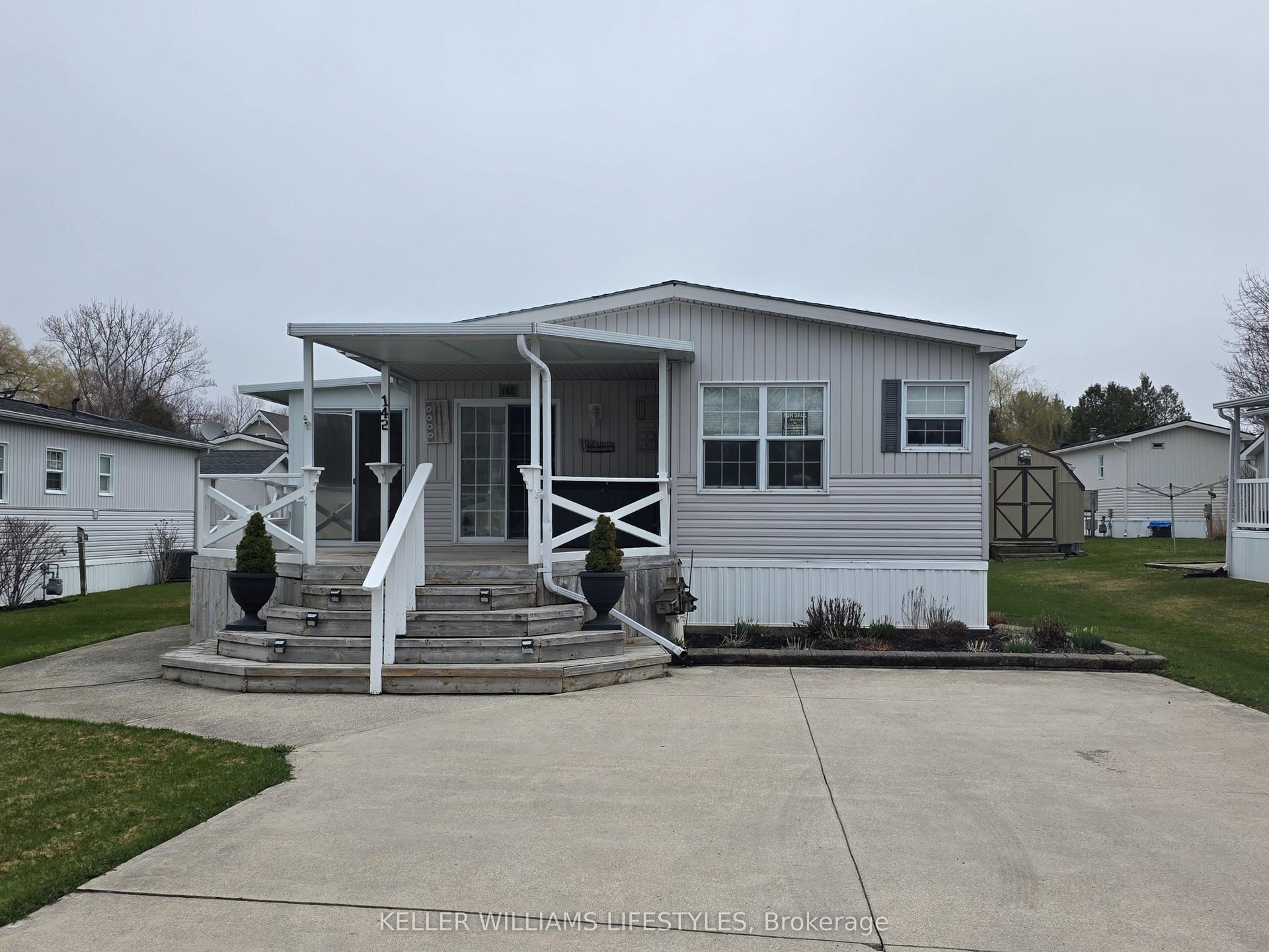 142 Sandbagger Crescent — photo 1