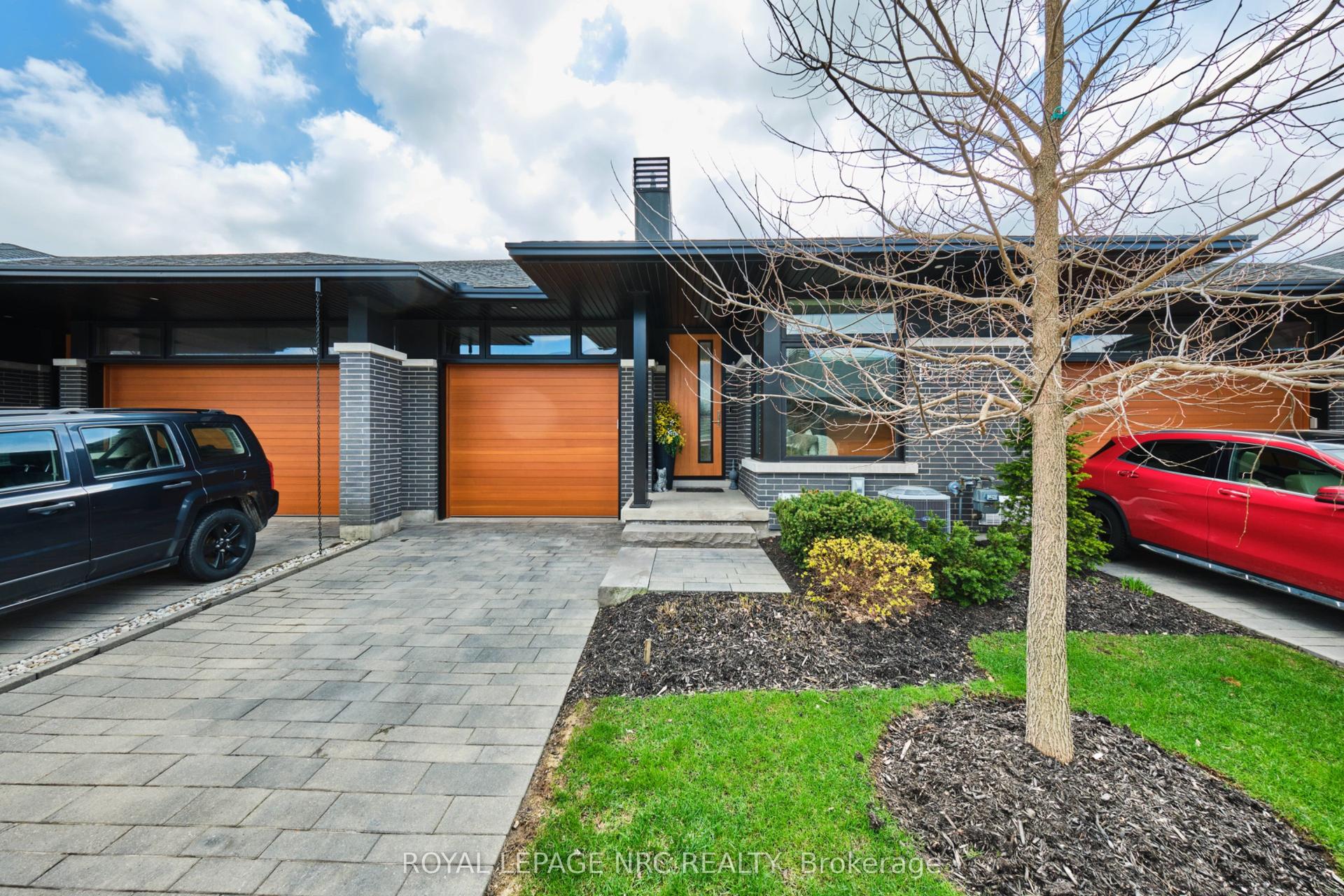 15 Taliesin Trail — photo 1