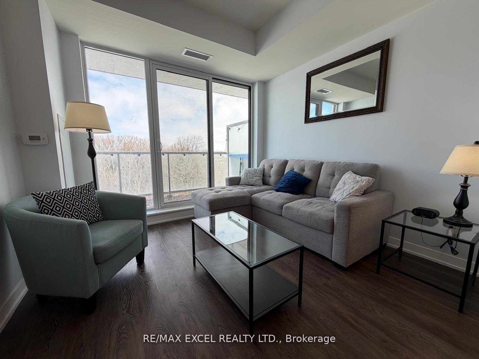 6 David Eyer Road E 407 #407 — photo 1