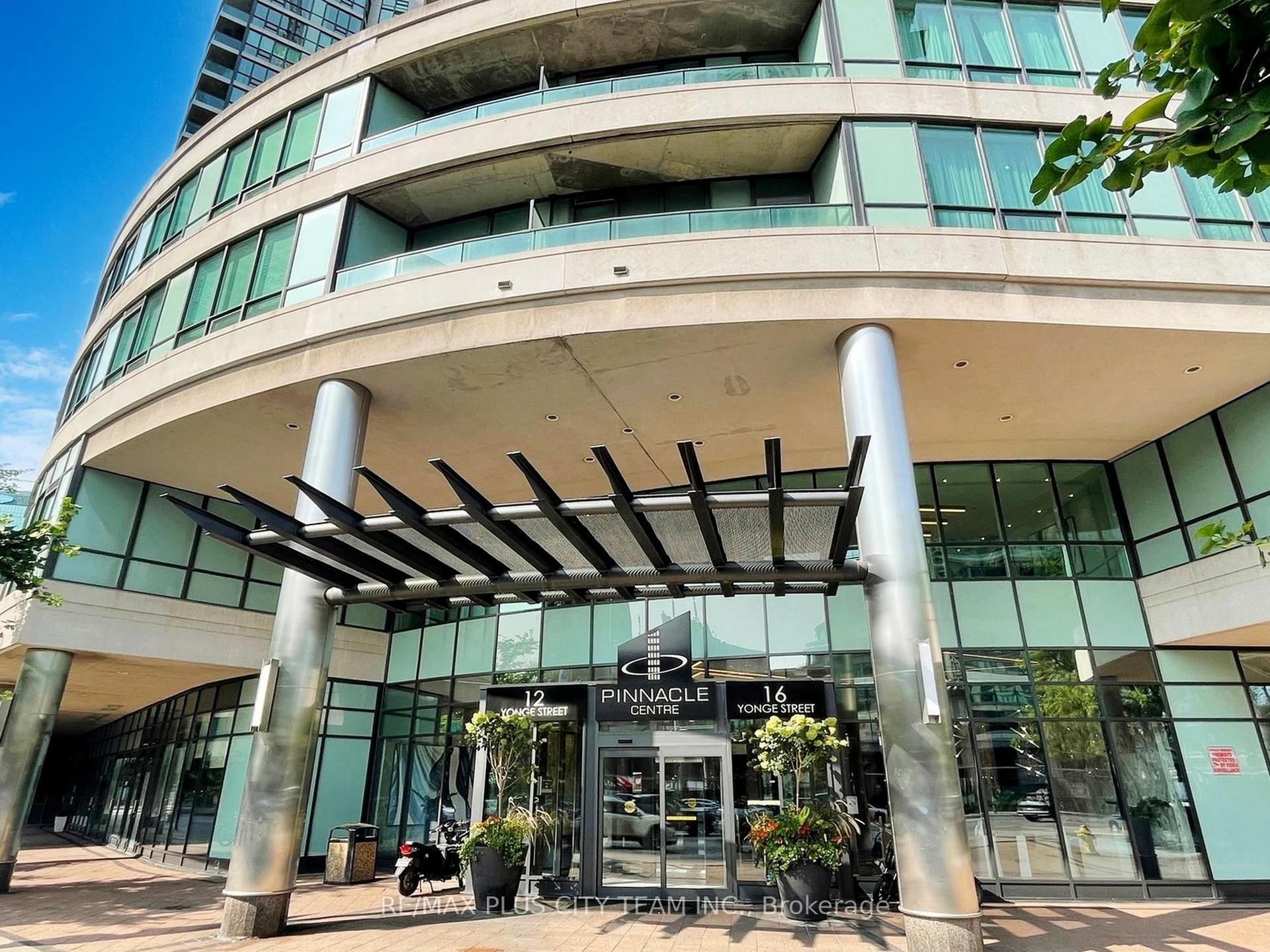 16 Yonge Street 502 #502 — photo 1