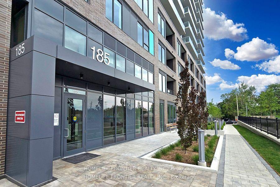 185 Deerfield Road 220 #220 — photo 1